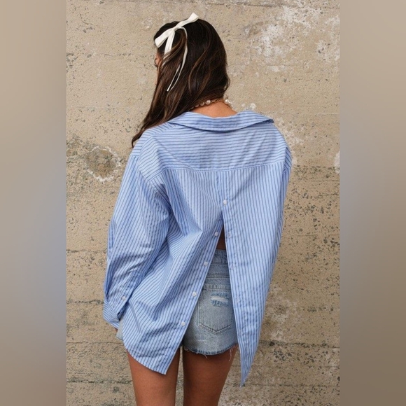 NWT TOMORROW BACK BUTTON DOWN TOP, BLUE STRIPE, VARIOUS SIZES - Picture 6 of 7